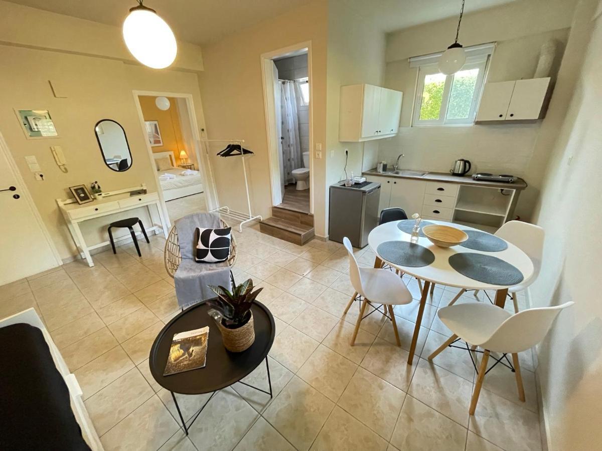 Sofi'S Apartments Kalamata Dış mekan fotoğraf