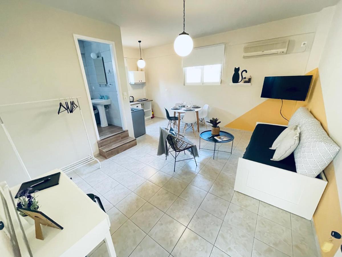 Sofi'S Apartments Kalamata Dış mekan fotoğraf
