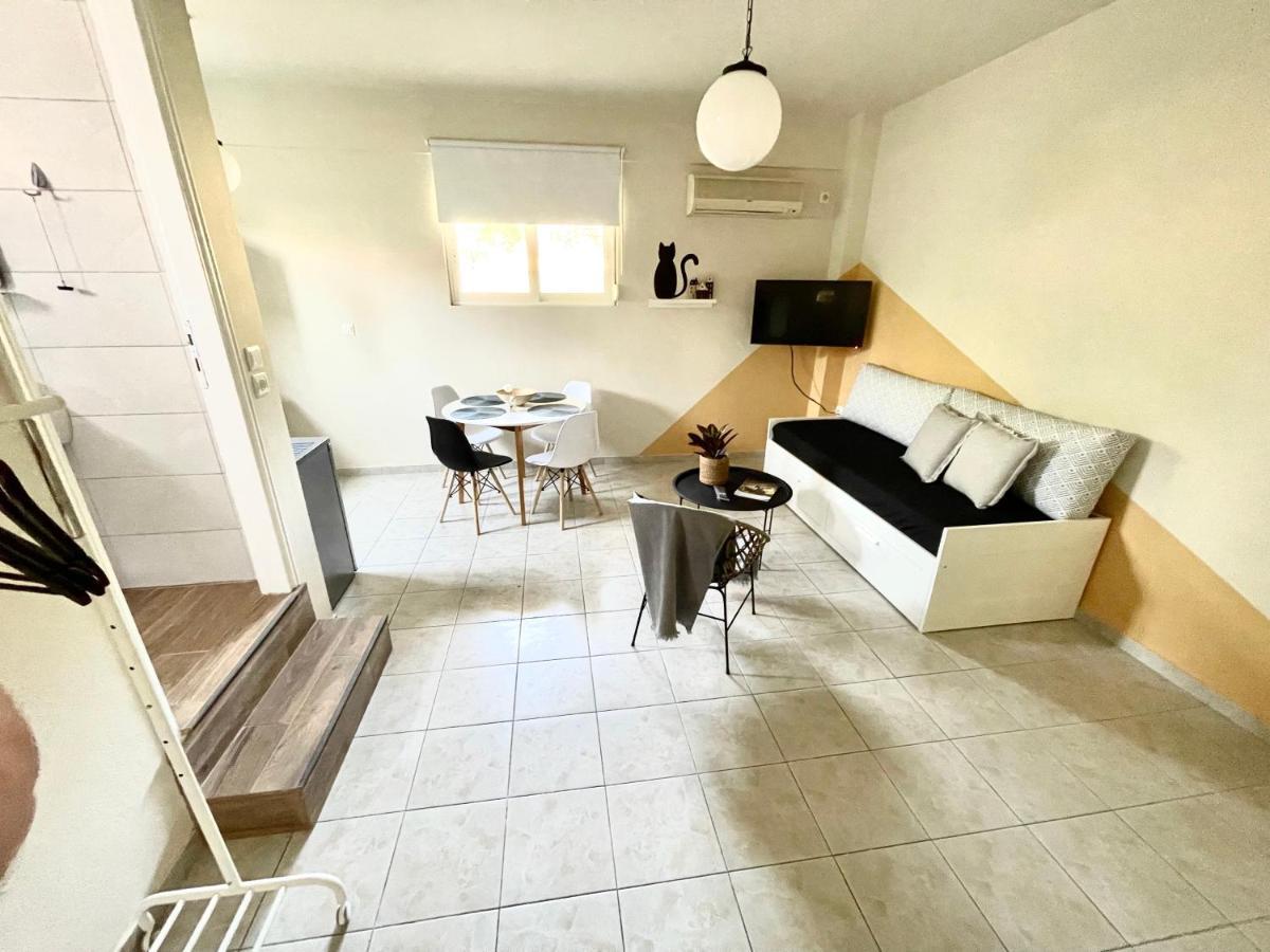 Sofi'S Apartments Kalamata Dış mekan fotoğraf