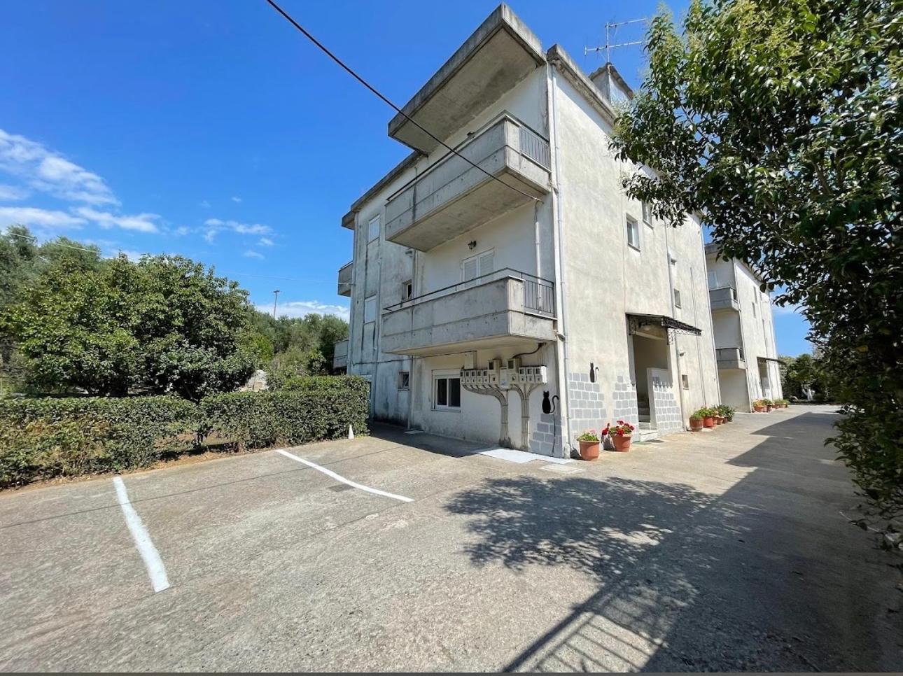 Sofi'S Apartments Kalamata Dış mekan fotoğraf